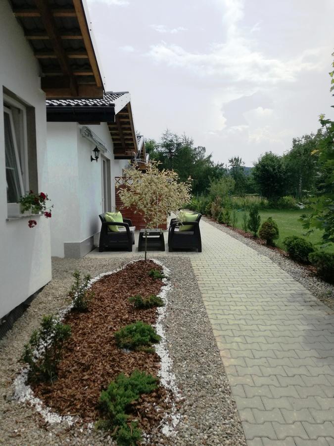 Domki Cztery Pory Roku Czchow Exterior foto