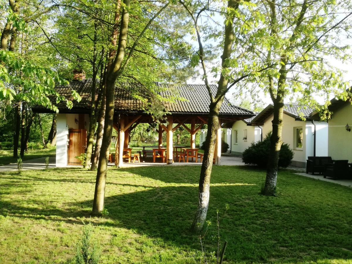 Domki Cztery Pory Roku Czchow Exterior foto